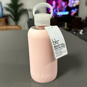 NWT bkr glass and silicone water bottle blush pink 16oz